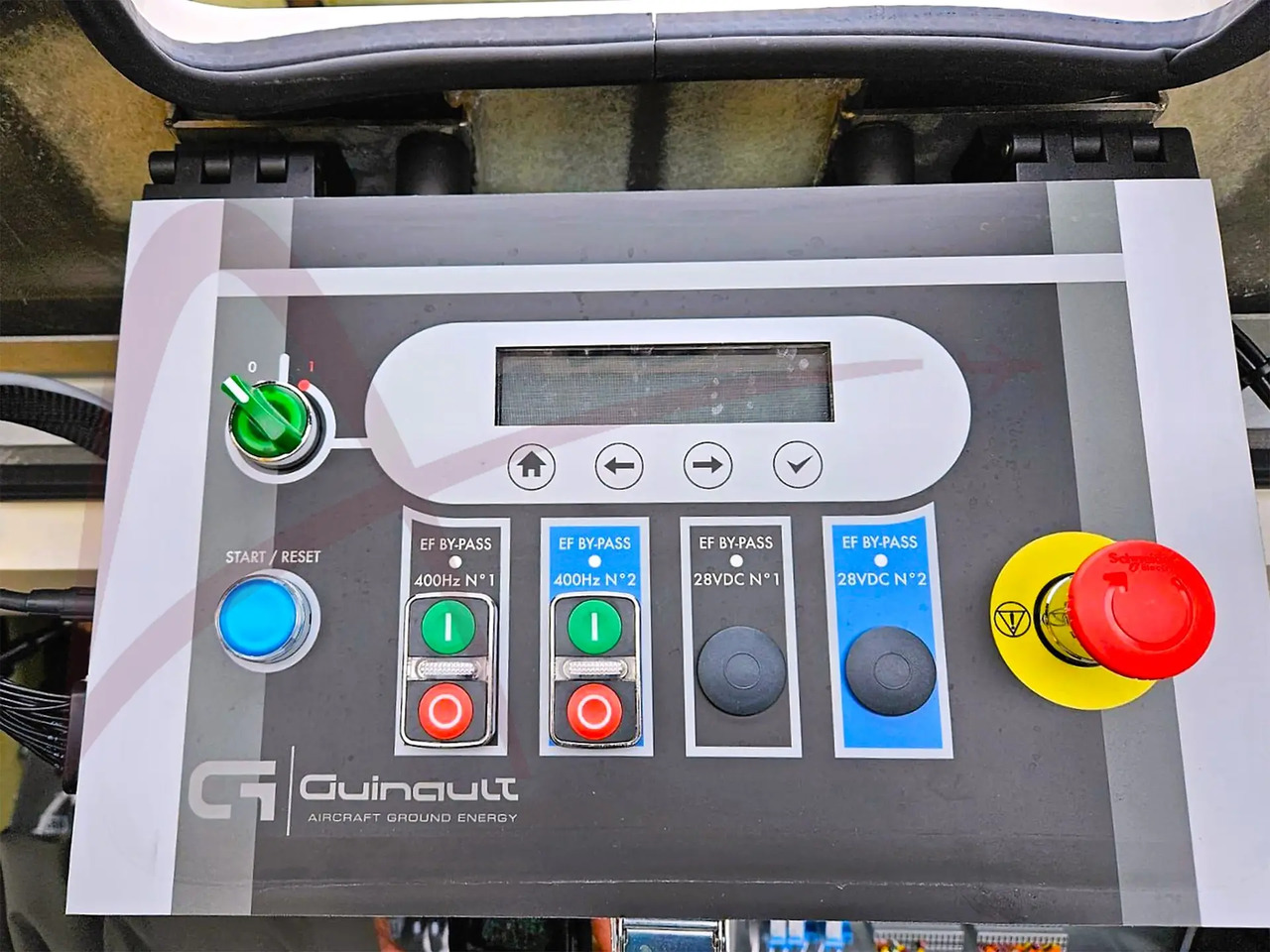 GUINAULT GA180V51D2000 - 地面动力装置:图3 GUINAULT GA180V51D2000 - 地面动力装置:图3