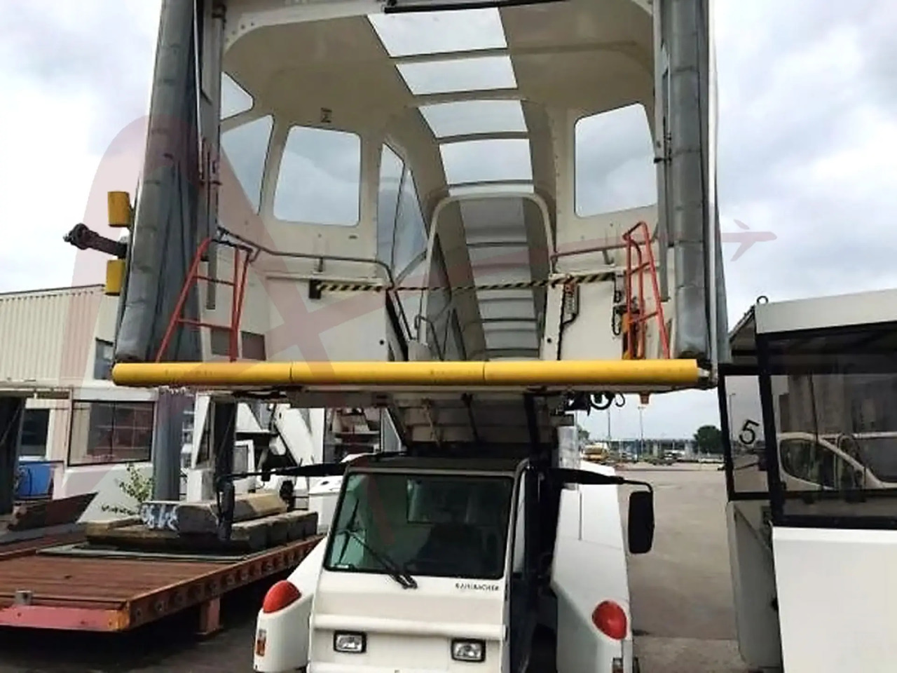 KAHLBACHER JET-STEP 180/420 - 乘客楼梯:图5 KAHLBACHER JET-STEP 180/420 - 乘客楼梯:图5