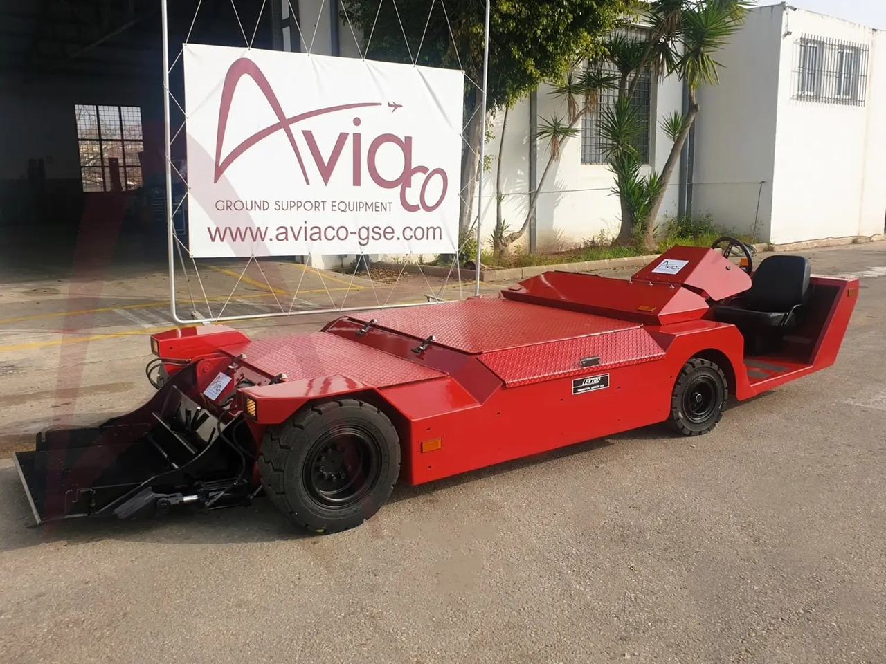 LEKTRO AP8850SDA-EZ - 后推牵引车:图1 LEKTRO AP8850SDA-EZ - 后推牵引车:图1