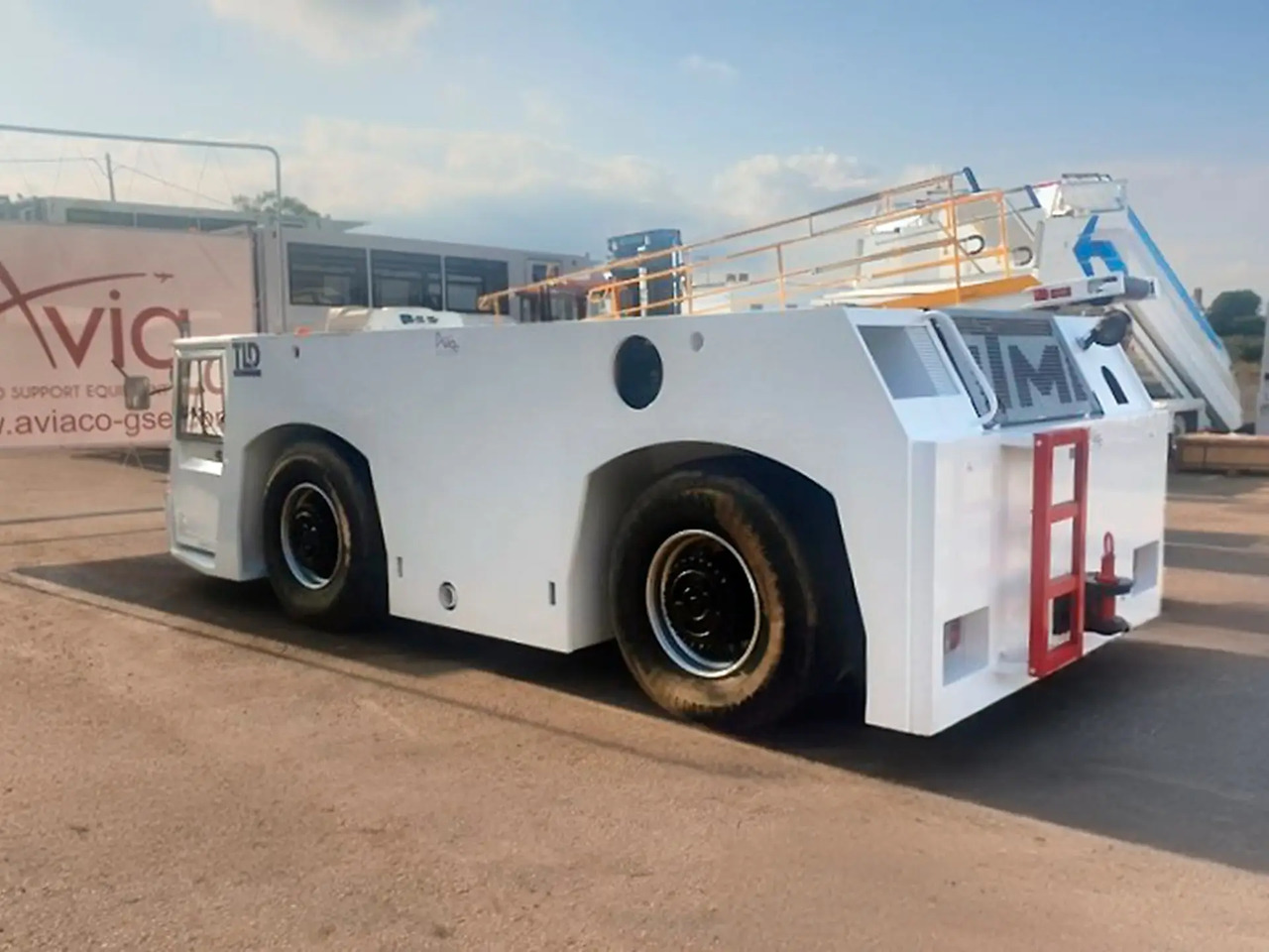 TLD TMX-400 - 后推牵引车:图3 TLD TMX-400 - 后推牵引车:图3