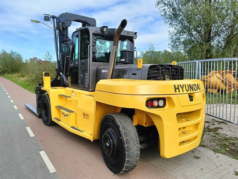 Hyundai 160 D-9 heftruck forklift stapler 16 ton CE - 柴油叉车:图4 Hyundai 160 D-9 heftruck forklift stapler 16 ton CE - 柴油叉车:图4