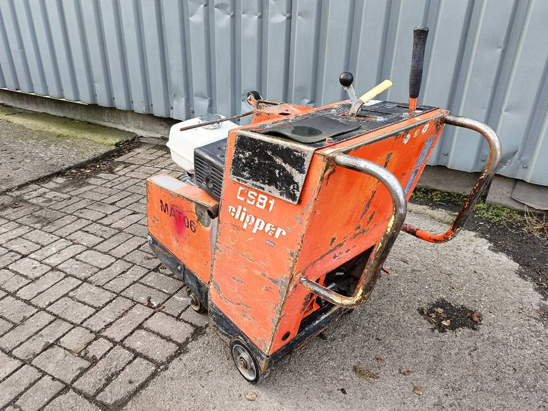 Norton CSB1 clipper zaag betonzaag machine 1994 - 沥青机:图3 Norton CSB1 clipper zaag betonzaag machine 1994 - 沥青机:图3