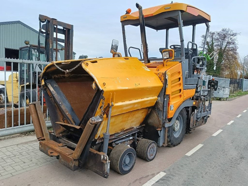Vögele 1303-3i asfalteermachine asphalt paver 2015 CE - 沥青铺路机:图3 Vögele 1303-3i asfalteermachine asphalt paver 2015 CE - 沥青铺路机:图3