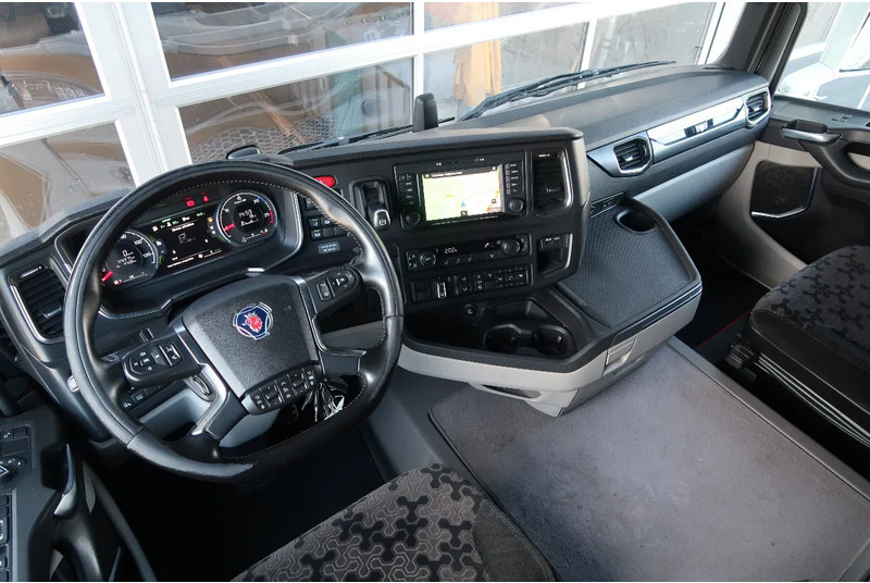 Scania R580 V8 NGS RETARDER/ FULL AIR/ 2X TANK/ ACC - 牵引车:图2 Scania R580 V8 NGS RETARDER/ FULL AIR/ 2X TANK/ ACC - 牵引车:图2