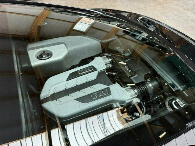 AUDI R8 4.2 FSI V8 quattro Coupé makellos!... - 汽车:图4 AUDI R8 4.2 FSI V8 quattro Coupé makellos!... - 汽车:图4