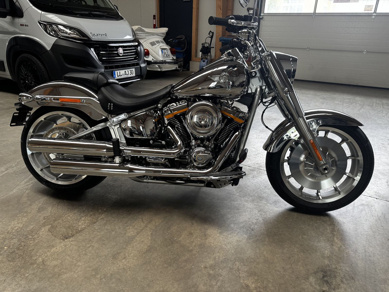 Harley-Davidson FLSTFI Fat Boy Gray Ghost 117 - 摩托车:图4 Harley-Davidson FLSTFI Fat Boy Gray Ghost 117 - 摩托车:图4