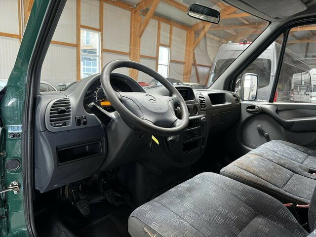 MERCEDES-BENZ Sprinter 311 CDI 4x4 Allrad 3-Seiten-Kipper... - 卡车, 起重车:图4 MERCEDES-BENZ Sprinter 311 CDI 4x4 Allrad 3-Seiten-Kipper... - 卡车, 起重车:图4