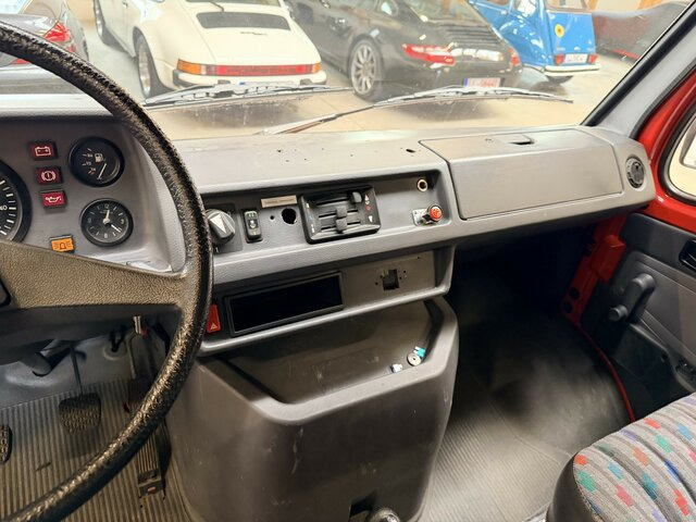 MERCEDES-BENZ T1 310 Bremer Doka perfekt!... - 厢式货车, 市政/ 专用车辆:图5 MERCEDES-BENZ T1 310 Bremer Doka perfekt!... - 厢式货车, 市政/ 专用车辆:图5