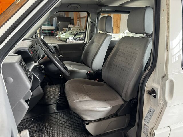 VW T4 Caravelle 2.5 TDI Syncro Sperre 1. Hand! - 汽车:图2 VW T4 Caravelle 2.5 TDI Syncro Sperre 1. Hand! - 汽车:图2
