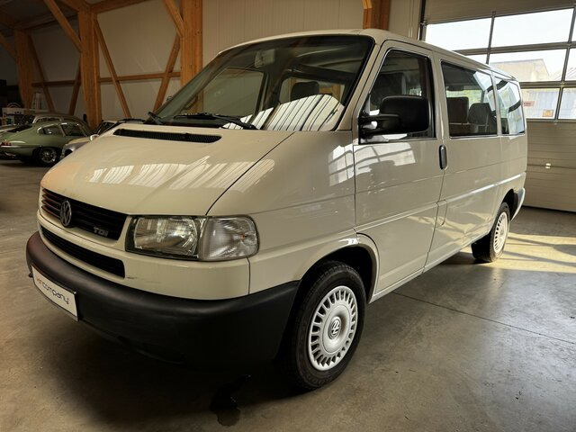 VW T4 Caravelle 2.5 TDI Syncro Sperre 1. Hand! - 汽车:图1 VW T4 Caravelle 2.5 TDI Syncro Sperre 1. Hand! - 汽车:图1