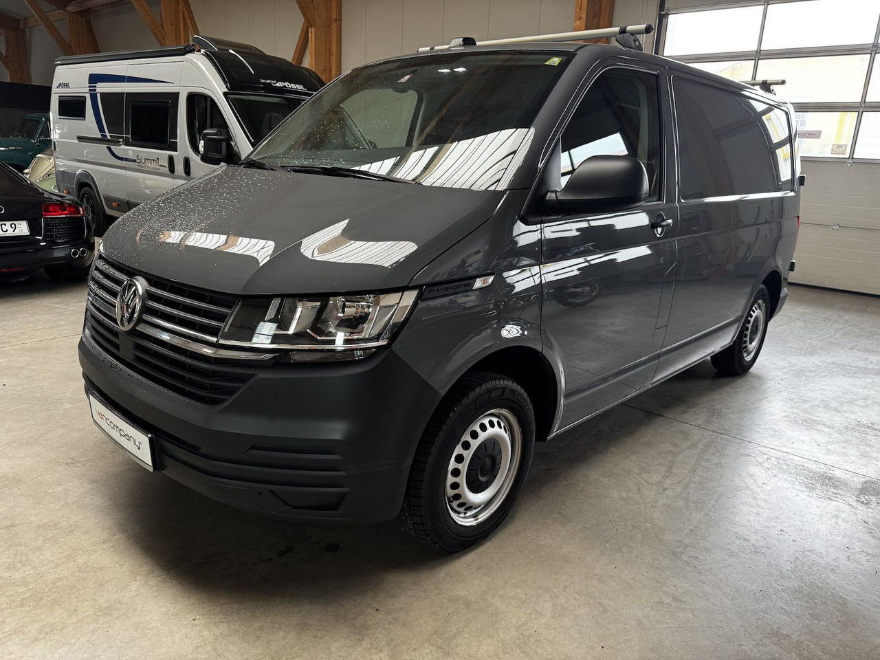 紧凑型面包车 Volkswagen T6.1 Kasten KR 2.0 TDI 4Motion puregrey：图1
