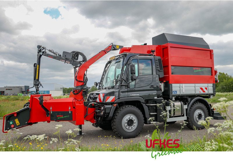 Mercedes-Benz Unimog U 427 Greentec woodchipper combi - 小型货车:图2 Mercedes-Benz Unimog U 427 Greentec woodchipper combi - 小型货车:图2