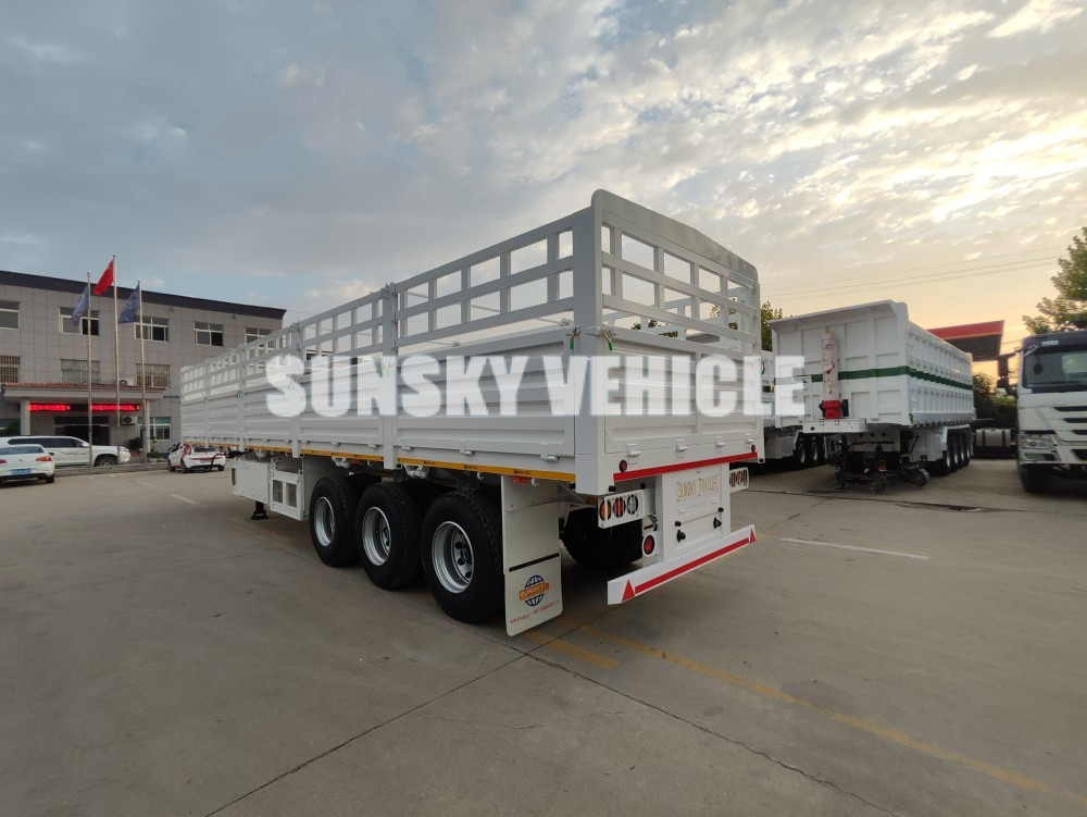 新的 栏板式/ 平板半拖车 用于运输 散装材料 SUNSKY：图8