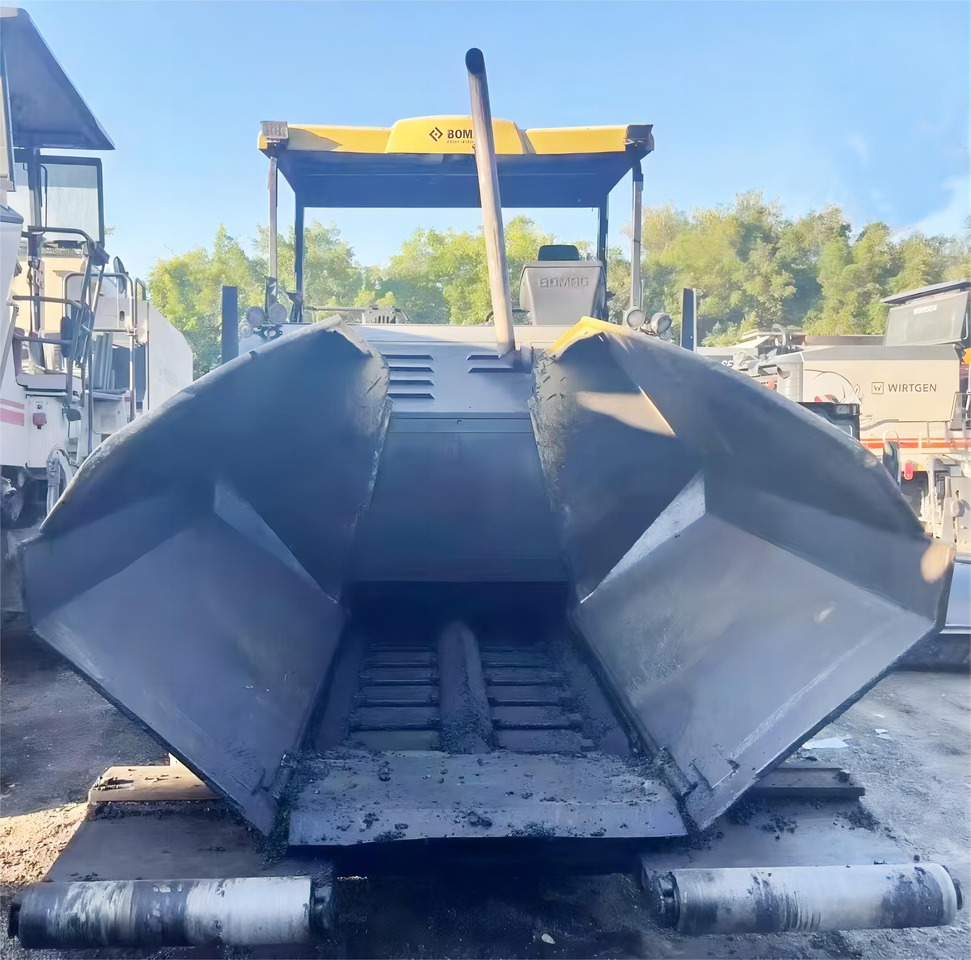 BOMAG BF800C Asphalt Paver Machine Used Asphalt Paver - 沥青铺路机:图5 BOMAG BF800C Asphalt Paver Machine Used Asphalt Paver - 沥青铺路机:图5