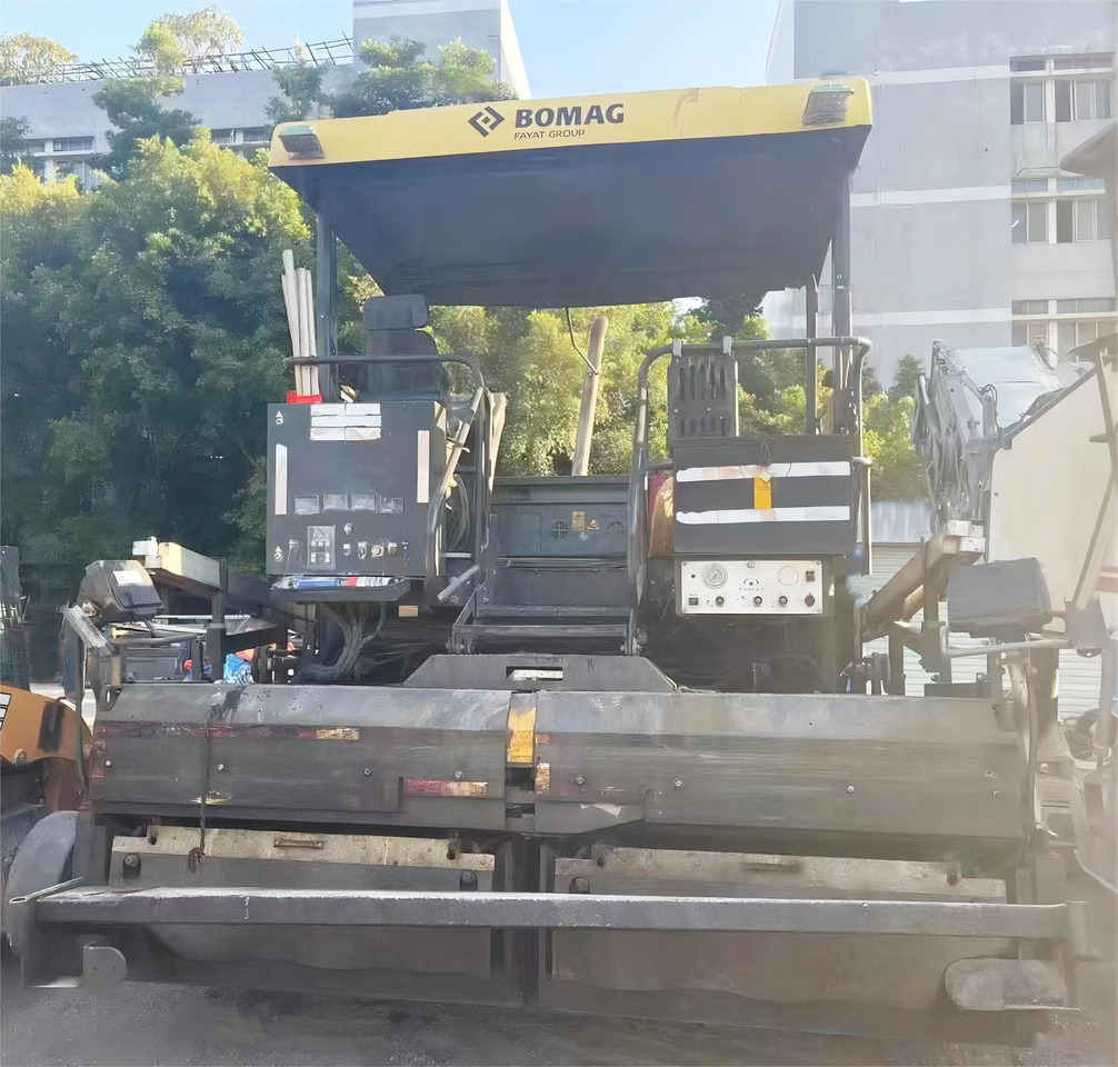 BOMAG BF800C Asphalt Paver Machine Used Asphalt Paver - 沥青铺路机:图4 BOMAG BF800C Asphalt Paver Machine Used Asphalt Paver - 沥青铺路机:图4