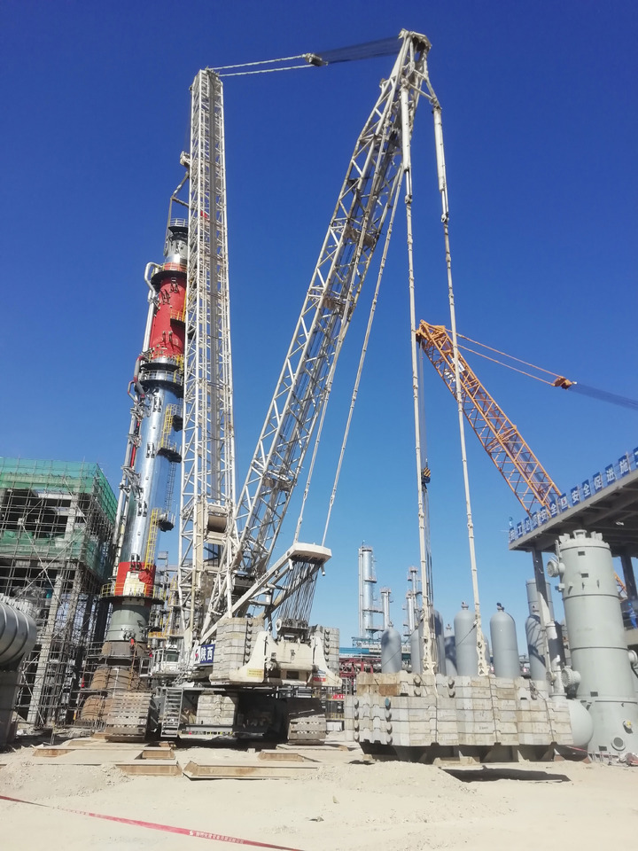 DEMAG CC6800-1 Construction Site Lifting Machine 1250t Second Hand Heavy Duty Crawler Crane Price - 履带式起重机:图4 DEMAG CC6800-1 Construction Site Lifting Machine 1250t Second Hand Heavy Duty Crawler Crane Price - 履带式起重机:图4