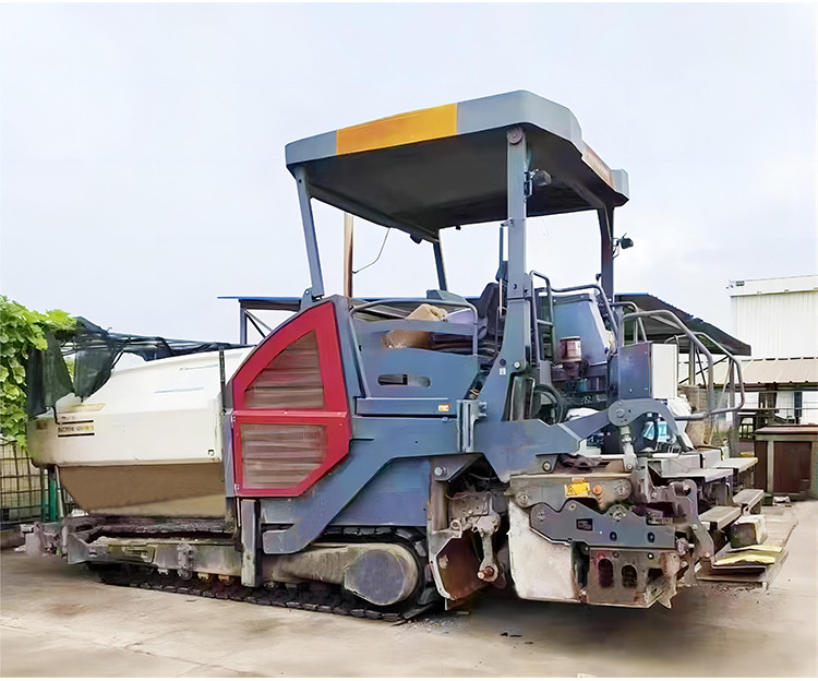 DYNAPAC F3030 Used Asphalt Paver For Sale - 沥青铺路机:图1 DYNAPAC F3030 Used Asphalt Paver For Sale - 沥青铺路机:图1