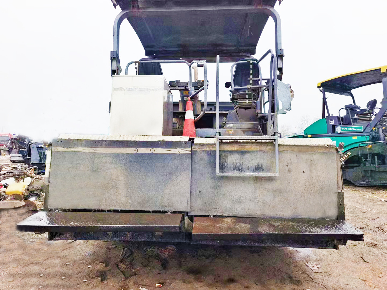 VOGELE S1800-2 Asphalt And Paver Driveway Best Sand To Use For Pavers - 沥青铺路机:图3 VOGELE S1800-2 Asphalt And Paver Driveway Best Sand To Use For Pavers - 沥青铺路机:图3