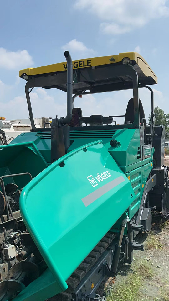 VOGELE S1880-3L Used paver laying machine 10m concrete road asphalt paver - 沥青铺路机:图3 VOGELE S1880-3L Used paver laying machine 10m concrete road asphalt paver - 沥青铺路机:图3