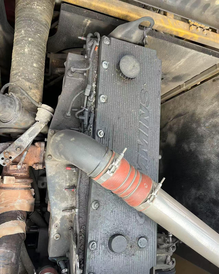 XCMG 2020 XRS1050 used crawler rotary drilling rig machine - 钻机:图3 XCMG 2020 XRS1050 used crawler rotary drilling rig machine - 钻机:图3