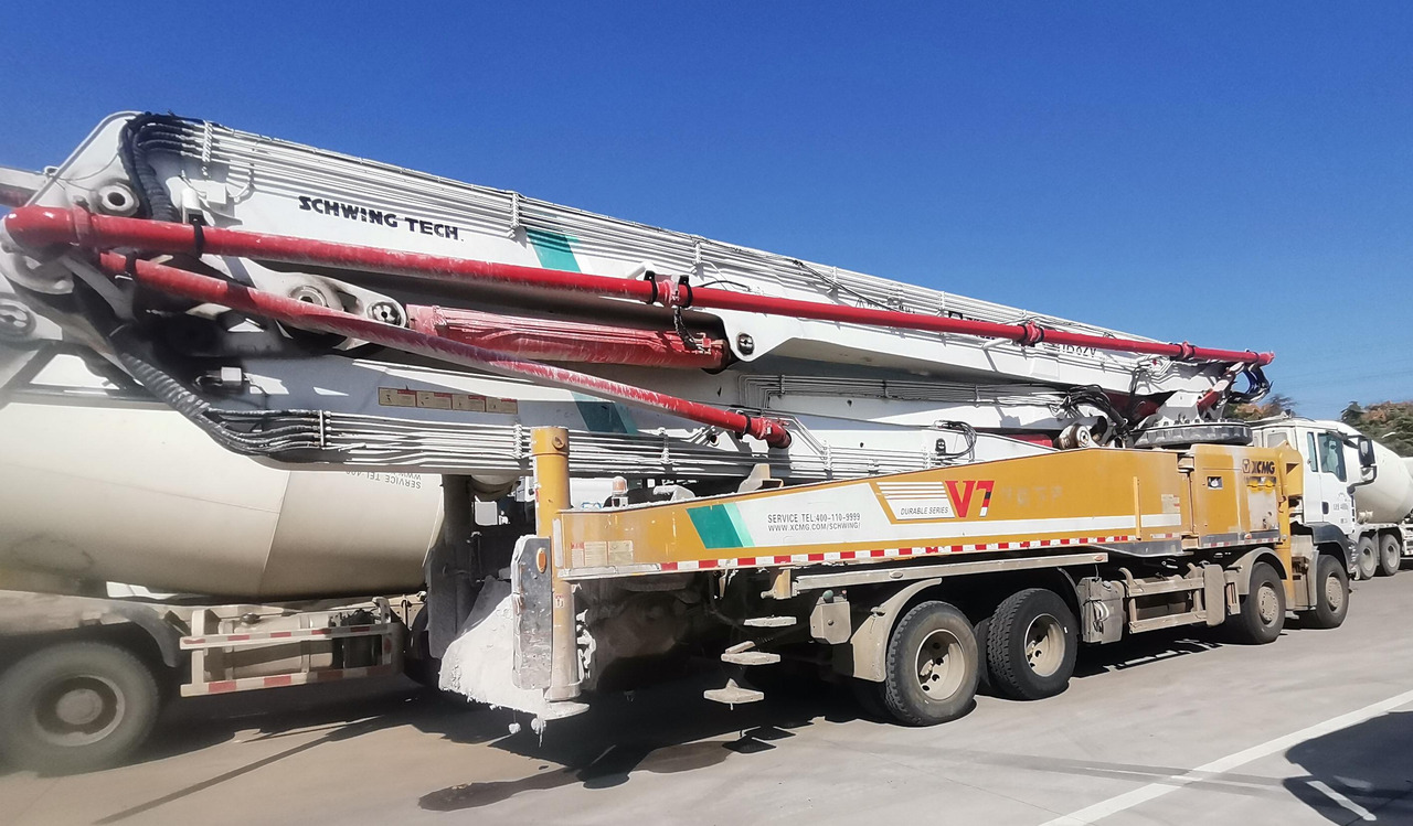 XCMG Factory Second Hand Hydraulic Concrete Pump HB62V 62m Cement Punp Truck For Sale - 混凝土泵车:图3 XCMG Factory Second Hand Hydraulic Concrete Pump HB62V 62m Cement Punp Truck For Sale - 混凝土泵车:图3