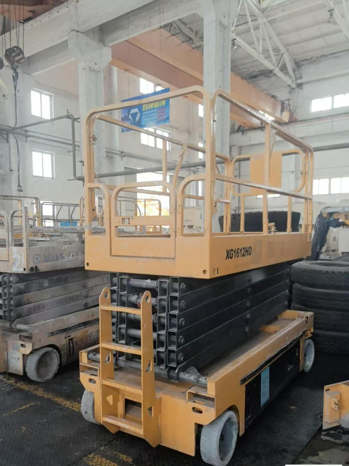 XCMG GTJZ1412 14m diesel used scissor lift portable work platform - 剪式升降机:图5 XCMG GTJZ1412 14m diesel used scissor lift portable work platform - 剪式升降机:图5