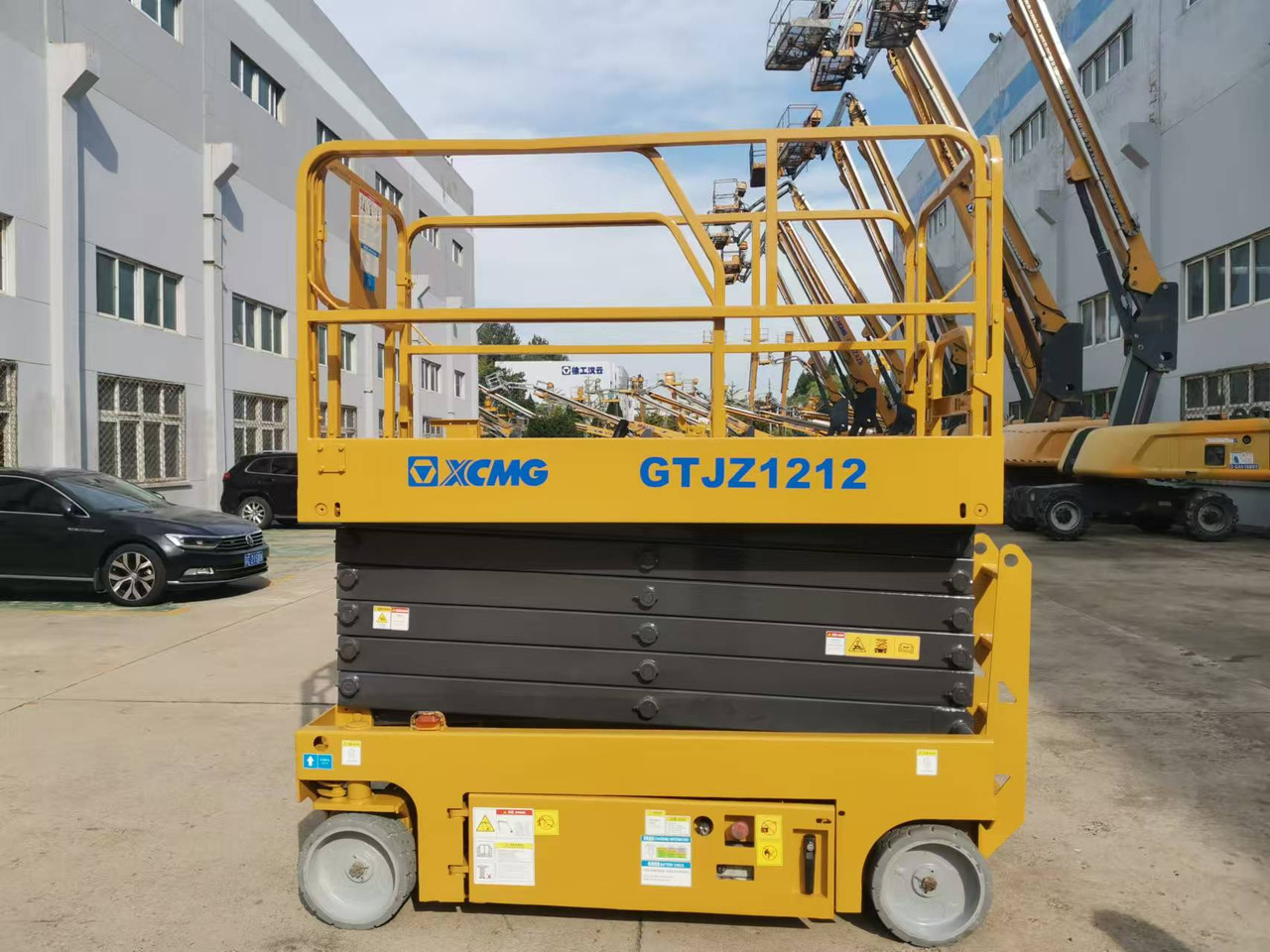 XCMG Official 12m Used Self Propelled Scissor Lift GTJZ1212 Aerial Work Platforms For Sale - 剪式升降机:图3 XCMG Official 12m Used Self Propelled Scissor Lift GTJZ1212 Aerial Work Platforms For Sale - 剪式升降机:图3