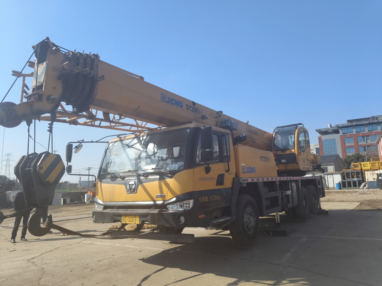 XCMG Official QY25K5-1 Used Truck Mounted Crane 25T Construction Mini Mobile Crane For Sale - 移动式起重机:图3 XCMG Official QY25K5-1 Used Truck Mounted Crane 25T Construction Mini Mobile Crane For Sale - 移动式起重机:图3