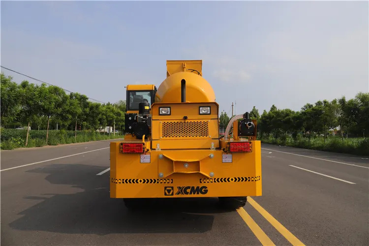 XCMG Official SLM2600S 2.6 Cubic Meters Diesel Engine Power Self Propelled Concrete Mixers for Sale - 混凝土搅拌车:图5 XCMG Official SLM2600S 2.6 Cubic Meters Diesel Engine Power Self Propelled Concrete Mixers for Sale - 混凝土搅拌车:图5