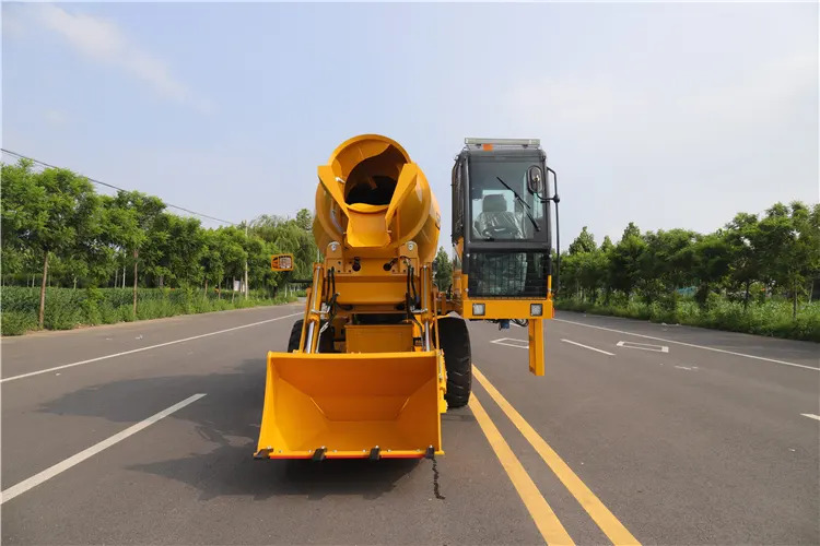 新的 混凝土搅拌机 XCMG Official SLM2600S 2.6cbm Concrete Mixer Mobile Self Loading Concrete Mixer Truck:图7 新的 混凝土搅拌机 XCMG Official SLM2600S 2.6cbm Concrete Mixer Mobile Self Loading Concrete Mixer Truck:图7