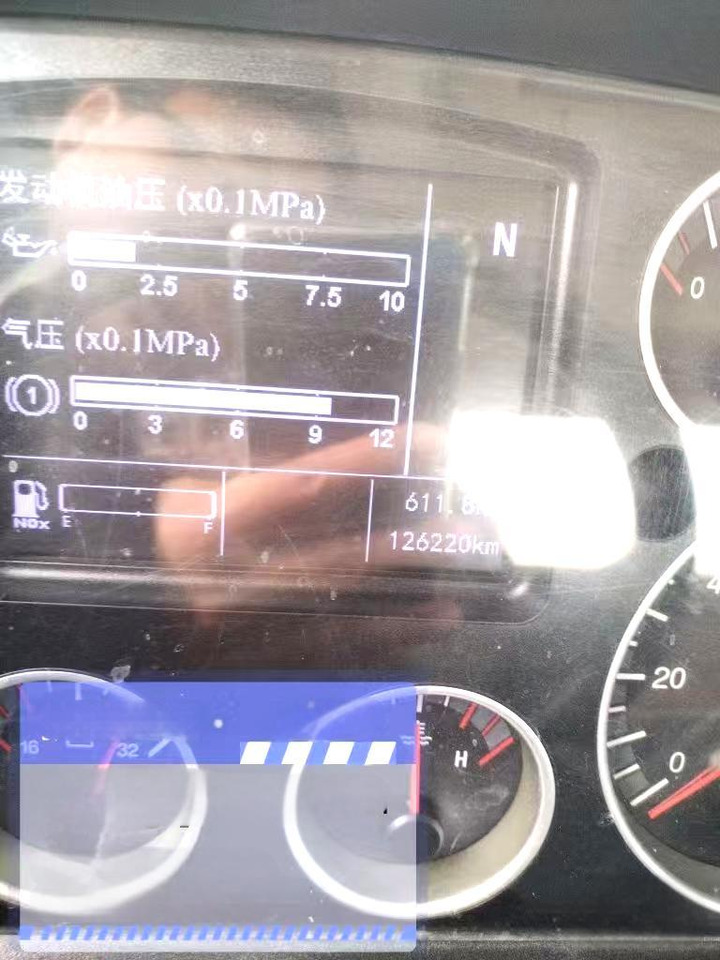 XCMG Official Second Hand Cement Mixer Machine G4804B 12m³ Concrete Mixer Truck Price - 混凝土搅拌车:图5 XCMG Official Second Hand Cement Mixer Machine G4804B 12m³ Concrete Mixer Truck Price - 混凝土搅拌车:图5