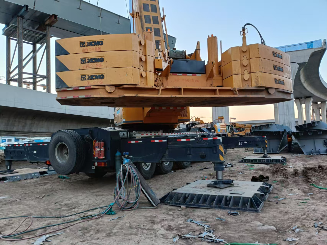 全地形起重机 XCMG Official  Used 460t All Terrain Crane XCA460 Hydraulic Truck Crane Hot Sale：图7