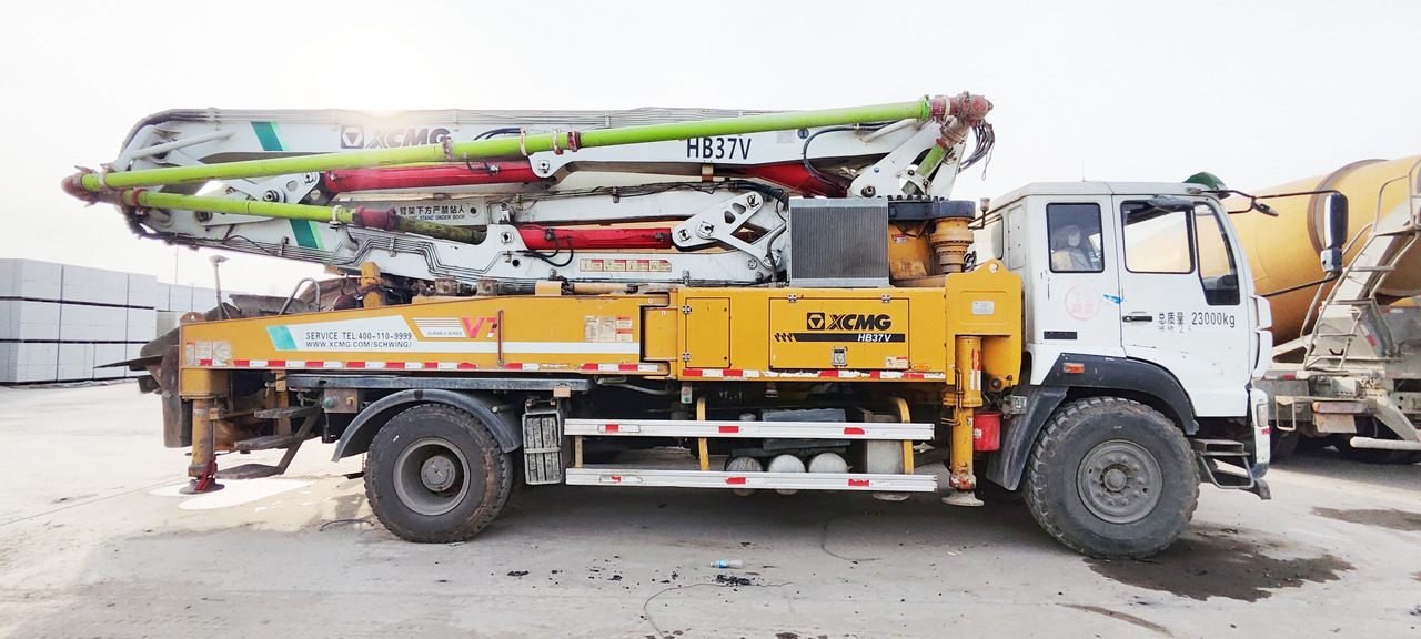 XCMG Official Used Concrete Pump Truck HB37V 37 Meters Cement Pump Machine Price For Sale - 混凝土泵车:图3 XCMG Official Used Concrete Pump Truck HB37V 37 Meters Cement Pump Machine Price For Sale - 混凝土泵车:图3