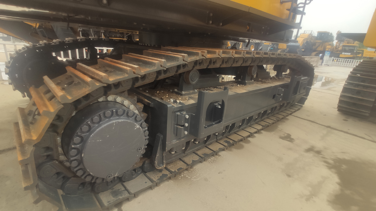 XCMG Official Used Heavy Duty Crawler Excavators XE1050 100Ton Mine Excavator For Sale - 履带式挖掘机:图4 XCMG Official Used Heavy Duty Crawler Excavators XE1050 100Ton Mine Excavator For Sale - 履带式挖掘机:图4