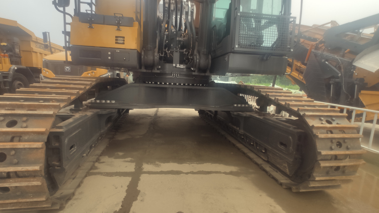 XCMG Official Used Heavy Duty Crawler Excavators XE1050 100Ton Mine Excavator For Sale - 履带式挖掘机:图5 XCMG Official Used Heavy Duty Crawler Excavators XE1050 100Ton Mine Excavator For Sale - 履带式挖掘机:图5