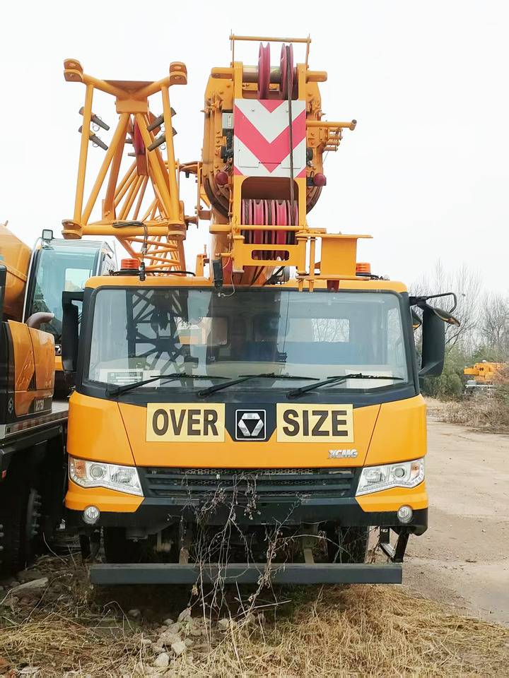 XCMG Official Used Truck Crane 25 ton XCT25L4-Y Hydraulic Arm Mobile Crane Price - 移动式起重机:图2 XCMG Official Used Truck Crane 25 ton XCT25L4-Y Hydraulic Arm Mobile Crane Price - 移动式起重机:图2