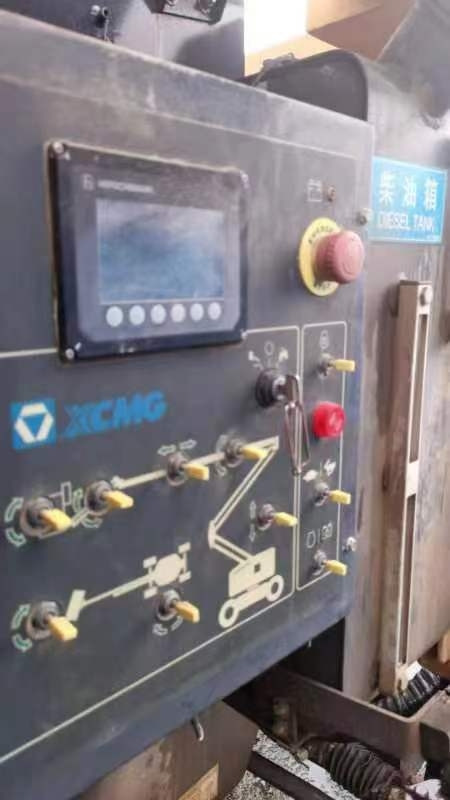 XCMG Official XGA16 Cherry Picker Machine 16m Used Articulated Boom Lift Hot Sale - 铰接臂:图4 XCMG Official XGA16 Cherry Picker Machine 16m Used Articulated Boom Lift Hot Sale - 铰接臂:图4