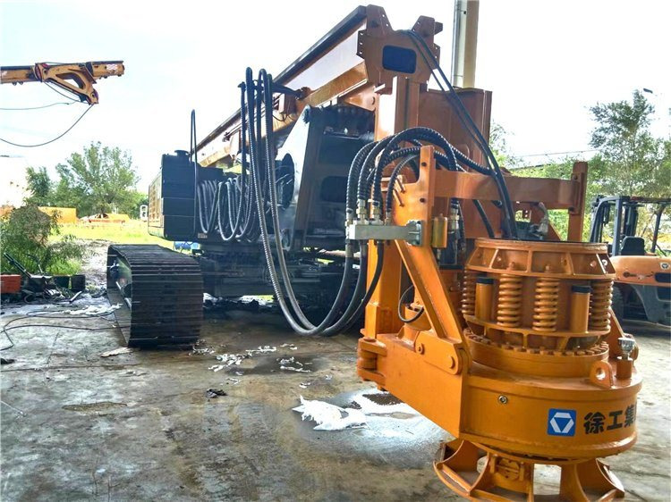 XCMG Official Xr220d 2017 Year Small Track Drilling Rig Used Hydraulic Rotary Drill Rig Price - 钻机:图2 XCMG Official Xr220d 2017 Year Small Track Drilling Rig Used Hydraulic Rotary Drill Rig Price - 钻机:图2
