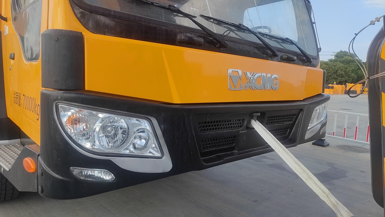 XCMG Truck crane Second Hand mobile hydraulic crane QAY160 Used - 移动式起重机:图4 XCMG Truck crane Second Hand mobile hydraulic crane QAY160 Used - 移动式起重机:图4