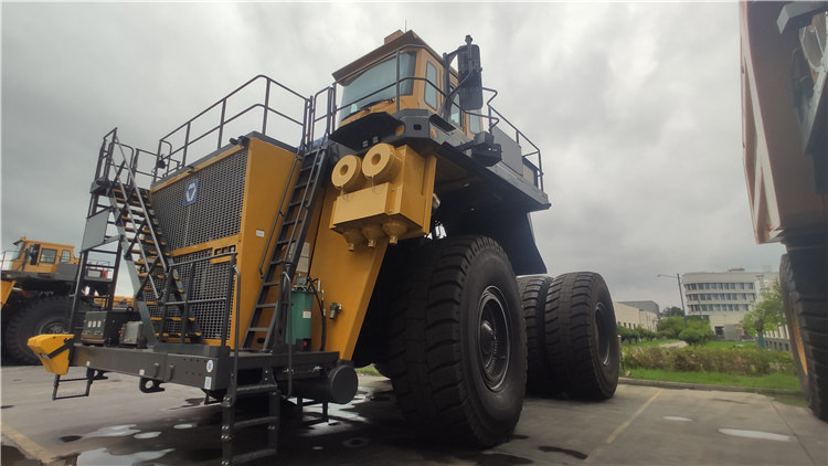 XCMG Used Mining Dump Truck Xde260 Used 4X2 electric Drive Rigid Dump Truck Price - 未铰接自卸车/ 运石车:图3 XCMG Used Mining Dump Truck Xde260 Used 4X2 electric Drive Rigid Dump Truck Price - 未铰接自卸车/ 运石车:图3