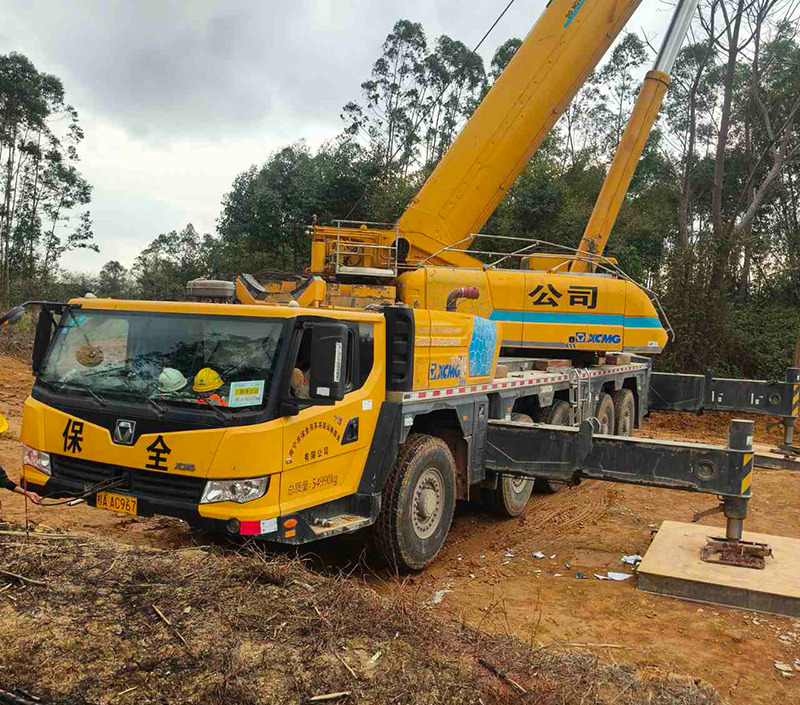 XCMG XCA220 all terrain crane hydraulic 220ton large ton crane 2021 - 起重机:图5 XCMG XCA220 all terrain crane hydraulic 220ton large ton crane 2021 - 起重机:图5