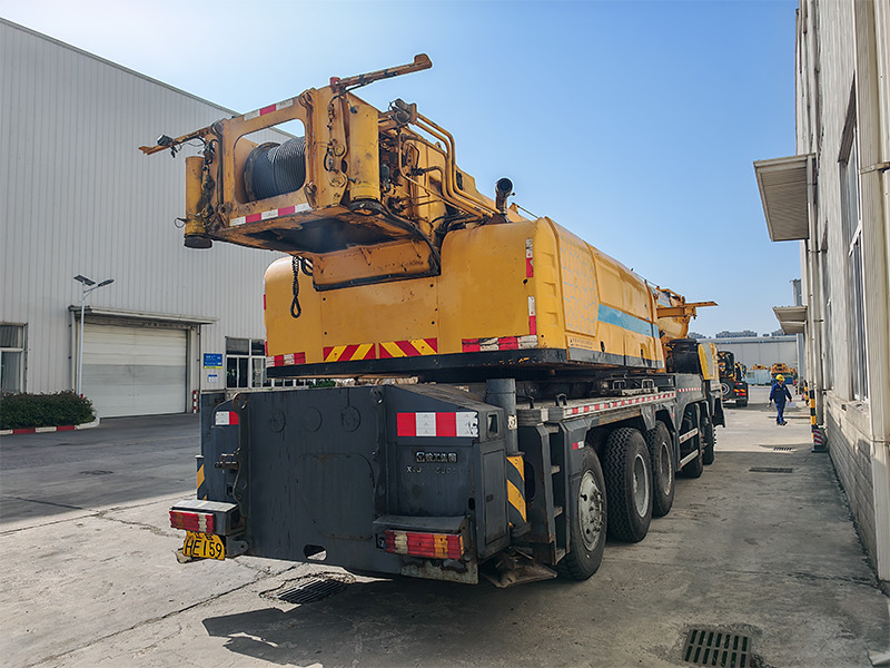XCMG XCT110 used 110ton mobile hydraulic truck crane price - 移动式起重机:图4 XCMG XCT110 used 110ton mobile hydraulic truck crane price - 移动式起重机:图4