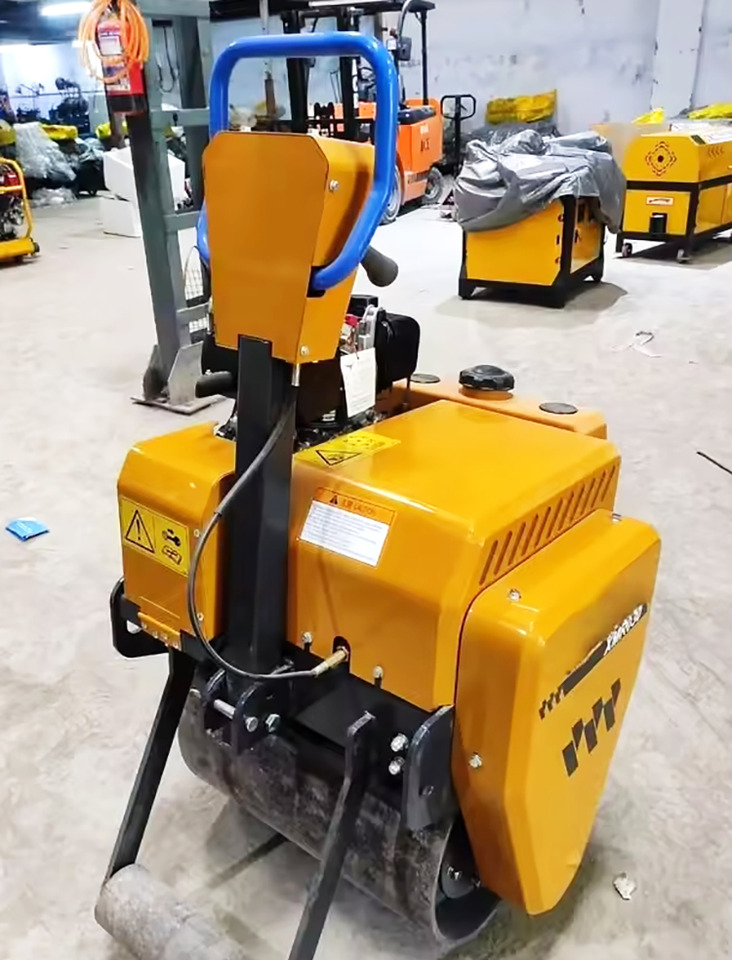 XCMG XMR040 small hand light hydraulic road roller for sale - 小型碾压机:图5 XCMG XMR040 small hand light hydraulic road roller for sale - 小型碾压机:图5