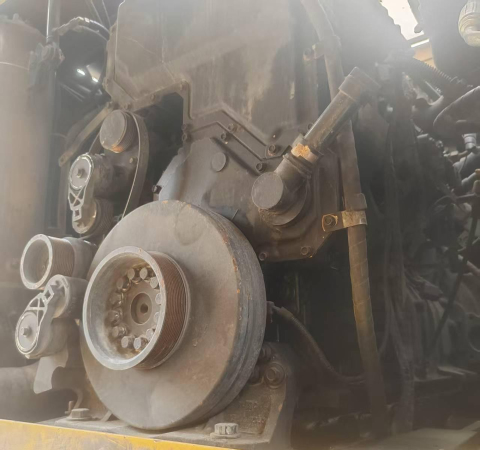 XCMG certified used cold milling planer machine XM200KⅡfor sale - 冷铣刨机:图2 XCMG certified used cold milling planer machine XM200KⅡfor sale - 冷铣刨机:图2