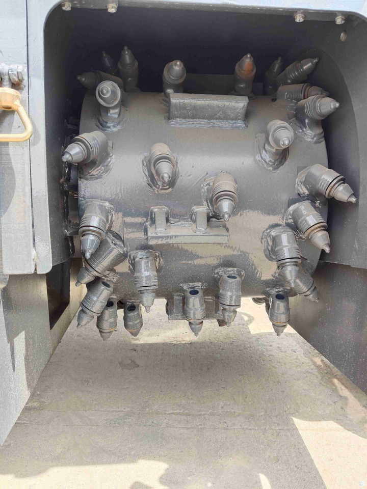 XCMG official XM505IV 500mm road milling machine - 冷铣刨机:图5 XCMG official XM505IV 500mm road milling machine - 冷铣刨机:图5