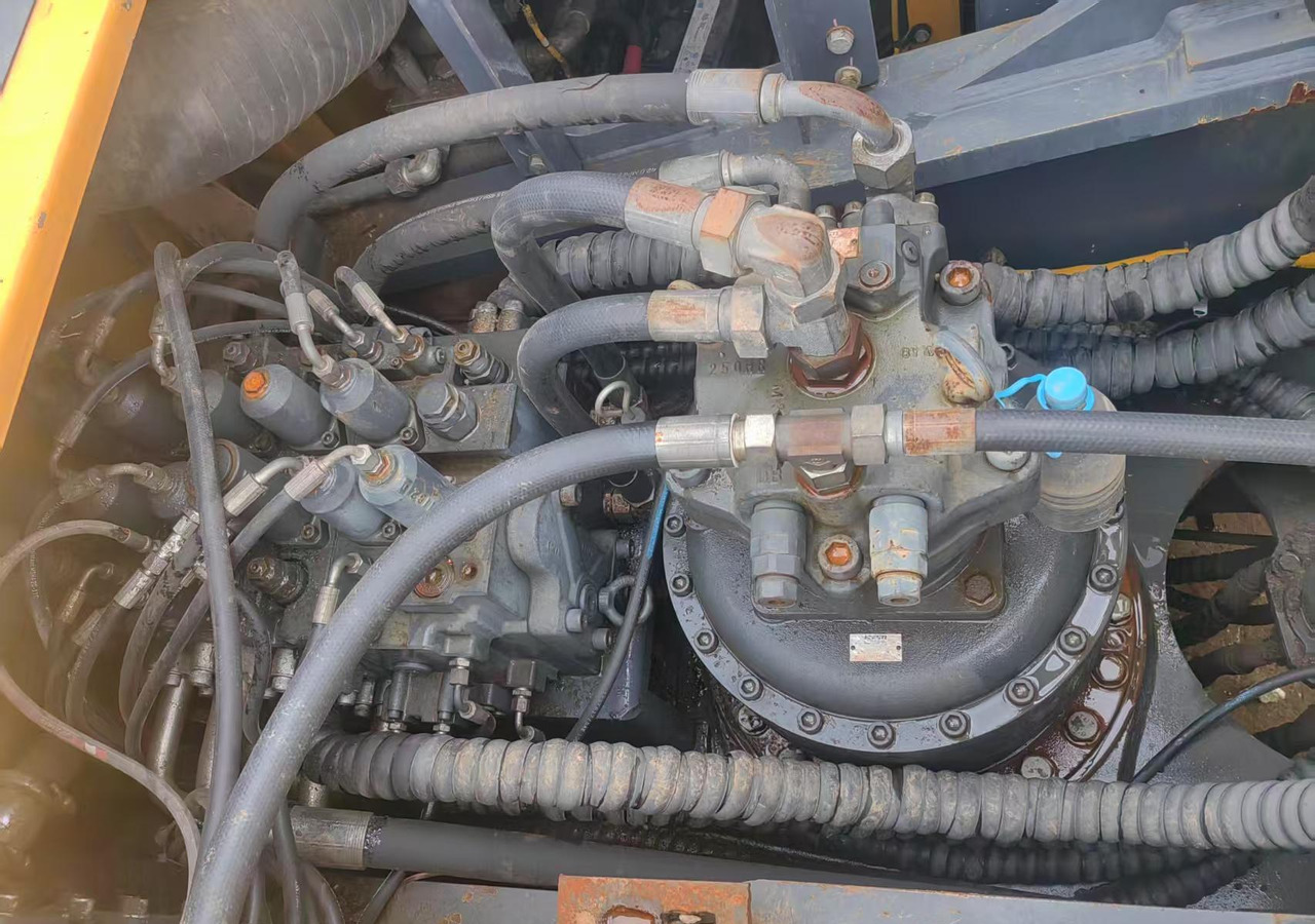 XCMG used hydraulic excavator XE490DK 49ton for sale - 履带式挖掘机:图5 XCMG used hydraulic excavator XE490DK 49ton for sale - 履带式挖掘机:图5