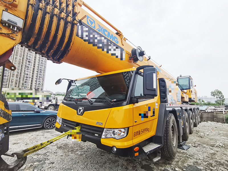 Xcmg 2024 used XCA130L8C_1 Hydraulic retraction all terrain crane - 建筑机械:图3 Xcmg 2024 used XCA130L8C_1 Hydraulic retraction all terrain crane - 建筑机械:图3