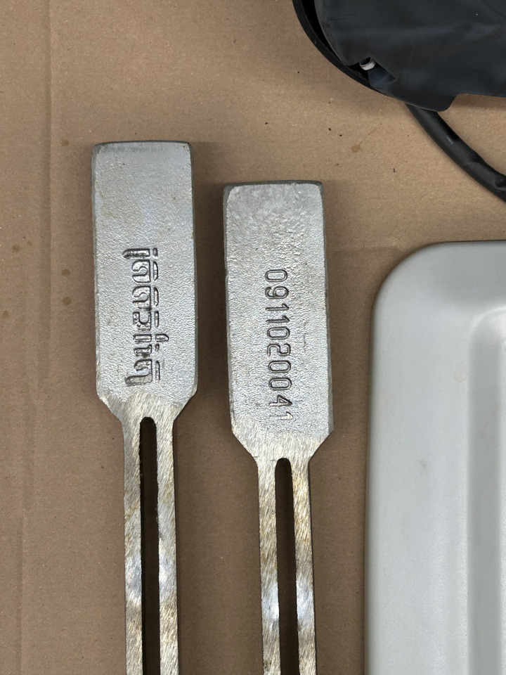 COOLTRONIC 1400 G2 SLIM HATCH - 空调零件 适用于 卡车:图4 COOLTRONIC 1400 G2 SLIM HATCH - 空调零件 适用于 卡车:图4