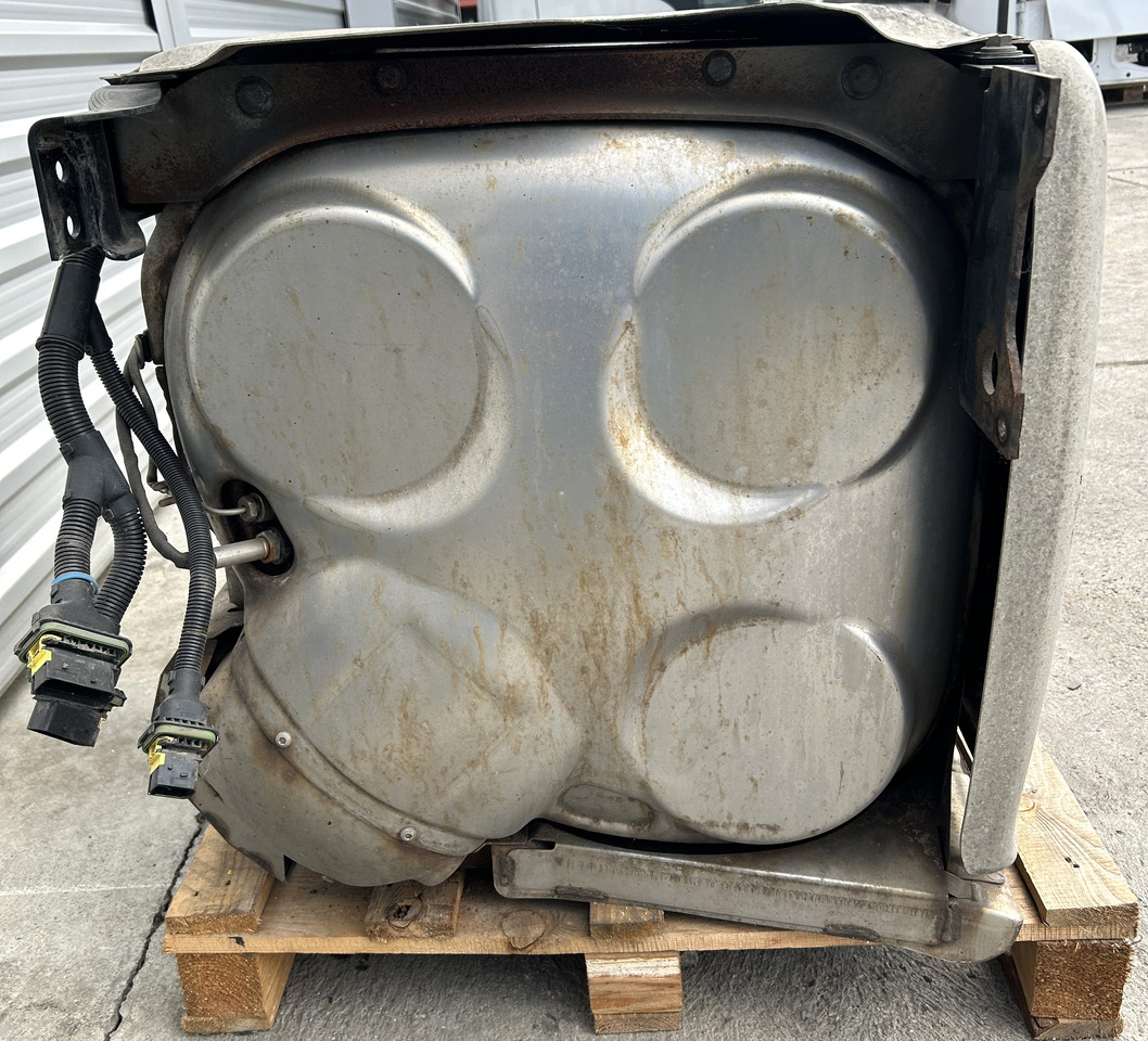 DAF CATALYTIC CONVERTER FOR DAF XF 106 BDF - 催化转化器:图3 DAF CATALYTIC CONVERTER FOR DAF XF 106 BDF - 催化转化器:图3