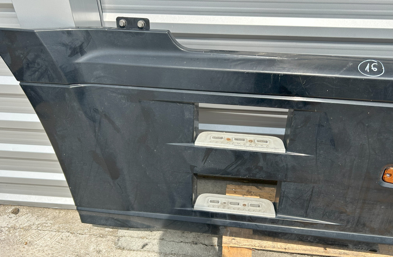 DAF XF 106 480 SIDESKIRT + MUDGUARD - 空气动力/ 扰流板:图3 DAF XF 106 480 SIDESKIRT + MUDGUARD - 空气动力/ 扰流板:图3